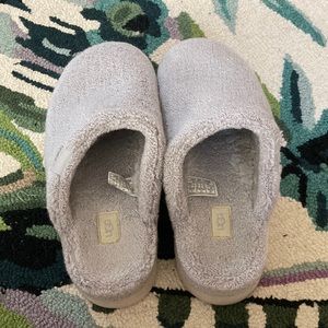 Ugg slippers